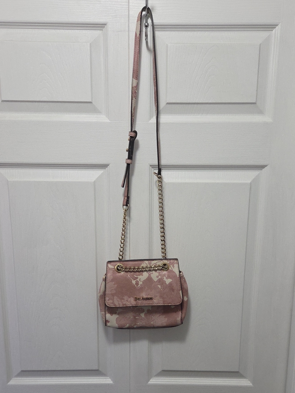 Enzo Angiolini Pink Floral Chain-Shoulder Crossbody